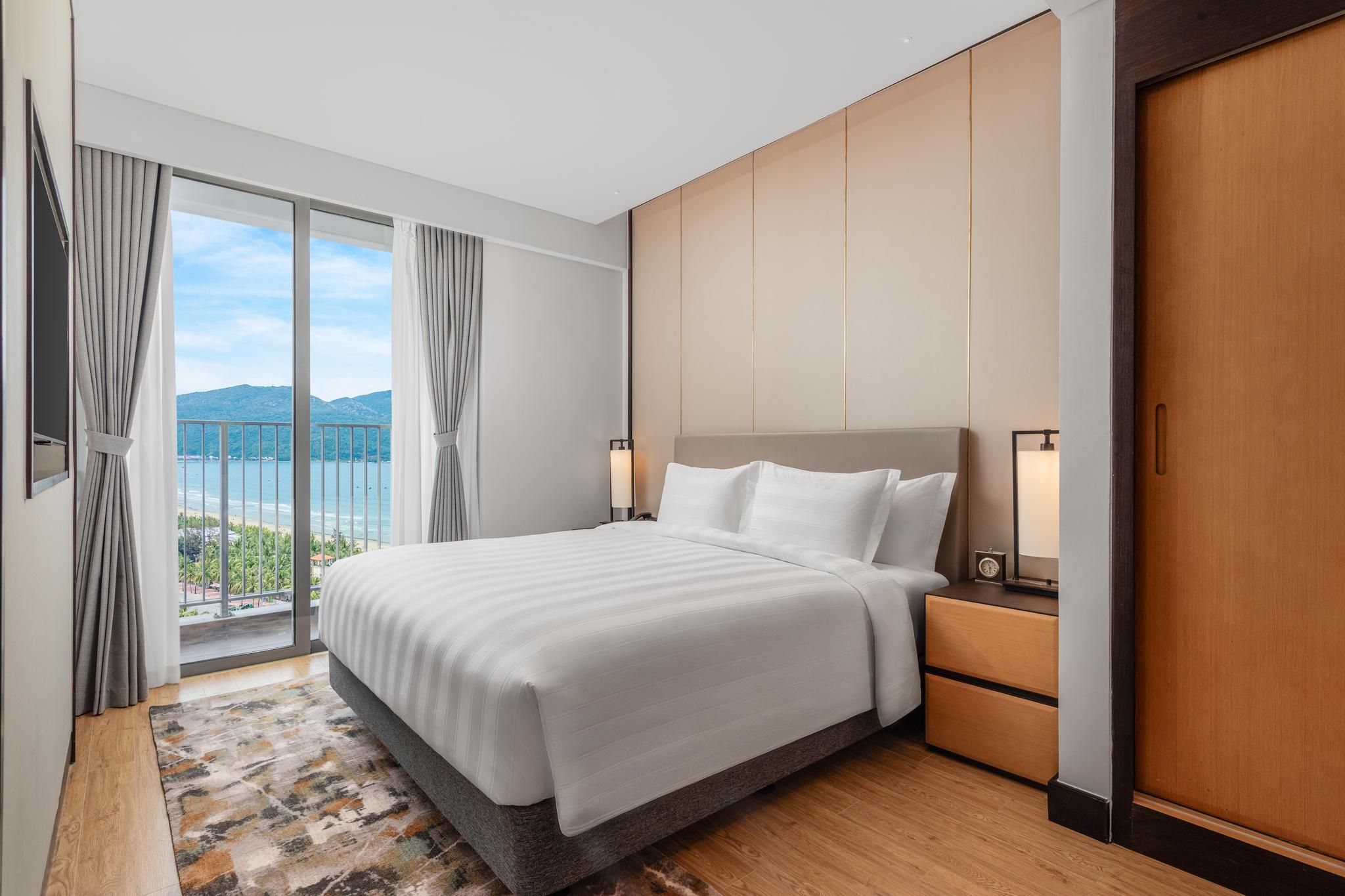 Wyndham Soleil Danang 2 Bedrooms, Family Suite, Ocean View, 2 King Beds
