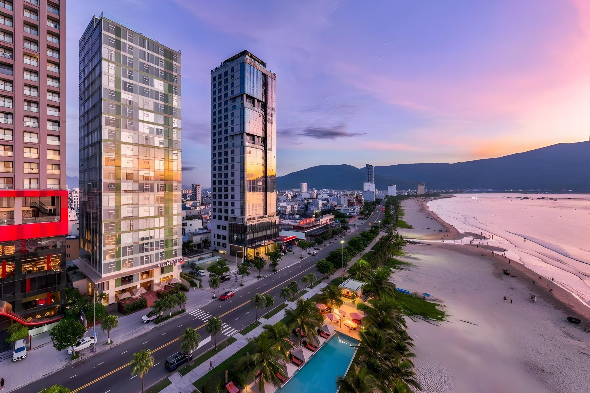 Signature by M Village Beachfront Hotel