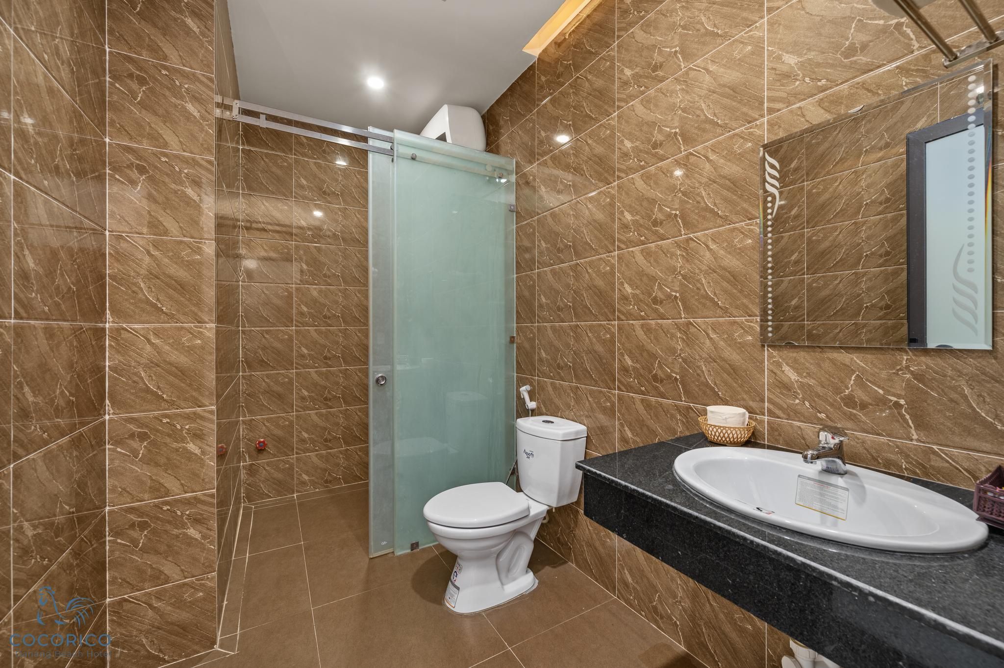 Cocorico Da Nang Beach Hotel Deluxe Twin City View 3