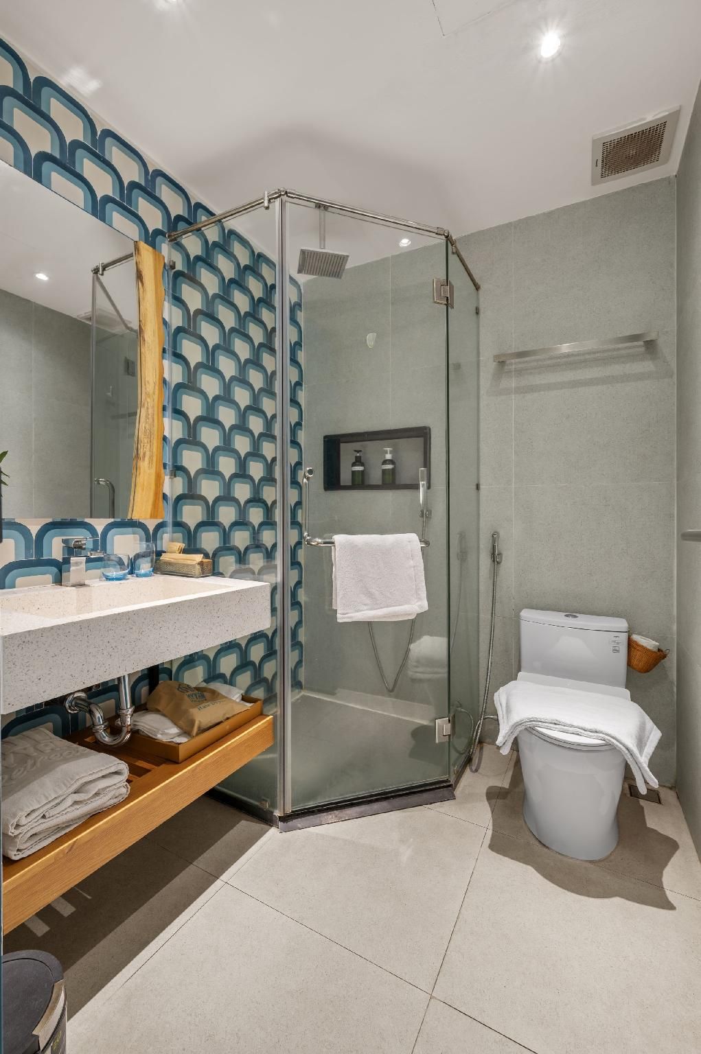 Serenity Retreat Studio Suite 2