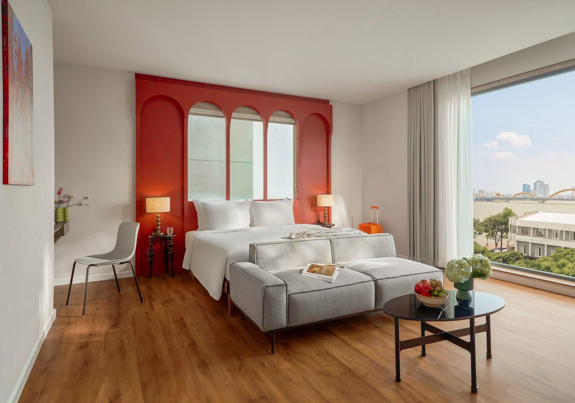 M Village Hotel Da Nang Centre - Free Laundry and Kitchen River View Executive Suite