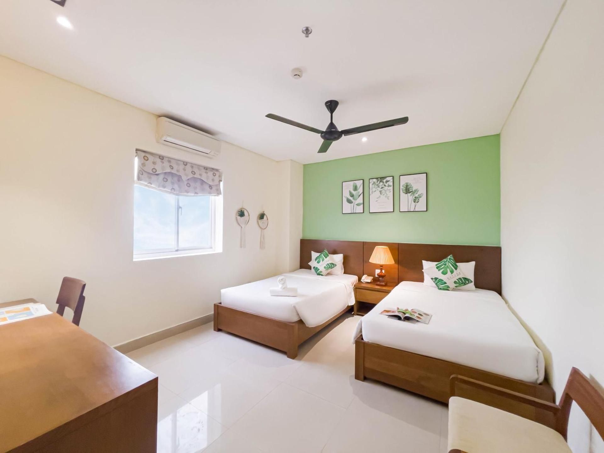 Deluxe Twin Room With Window