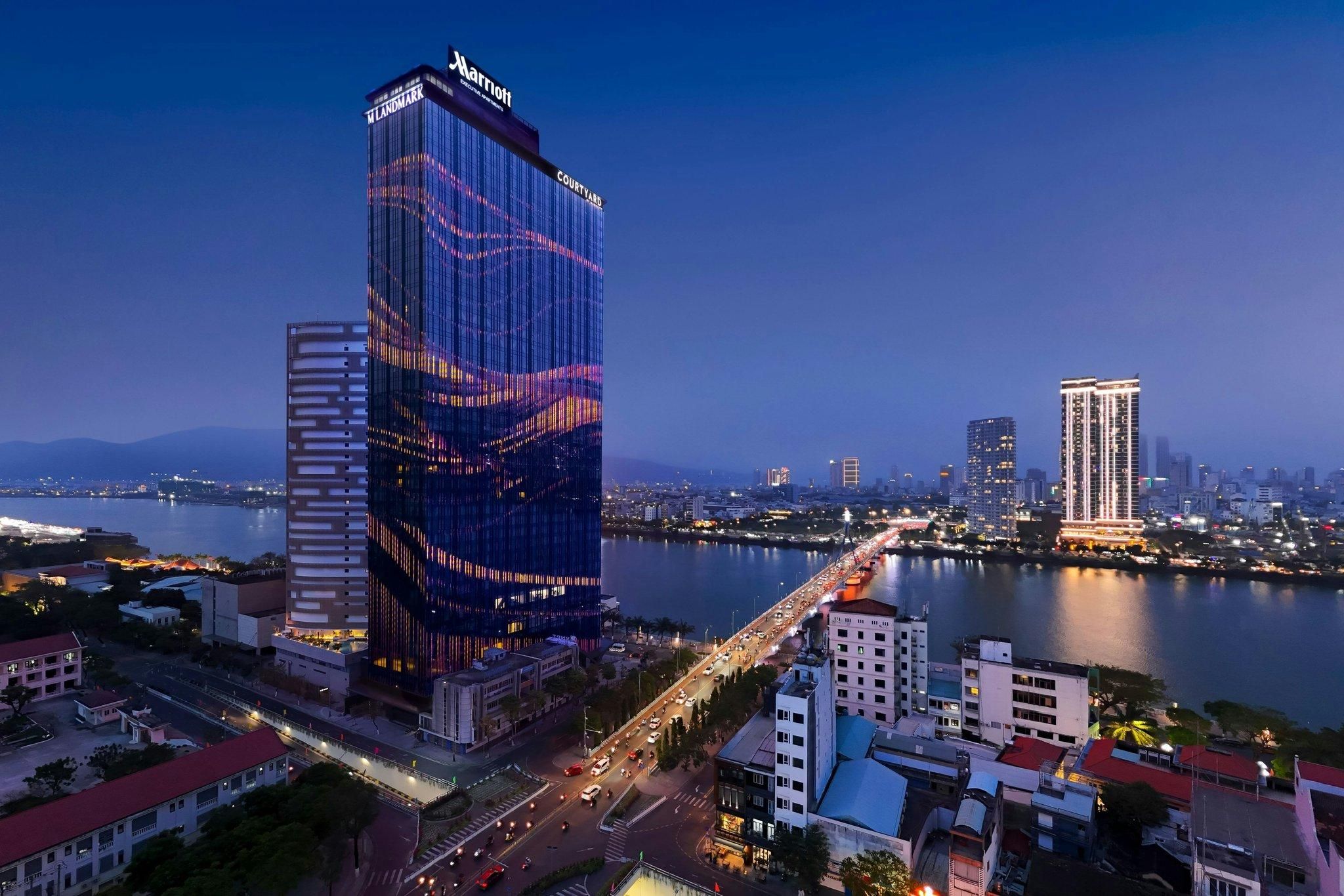 Courtyard by Marriott Danang Han River