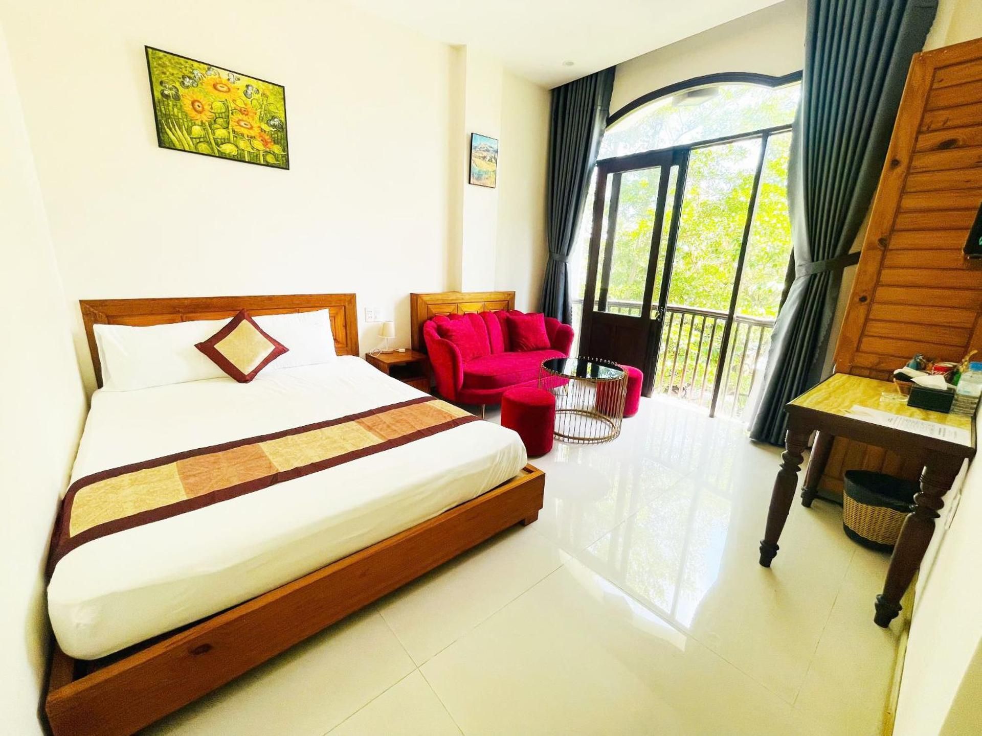King Room with Balcony