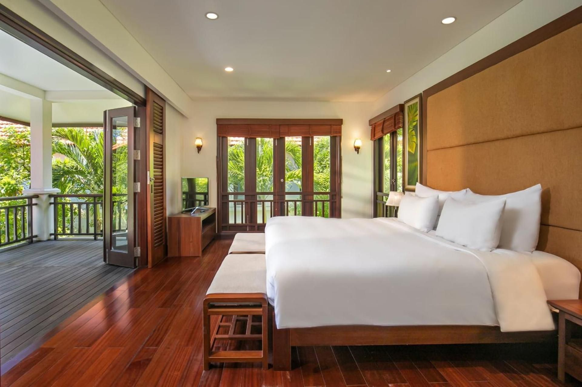 Villa with Sea View