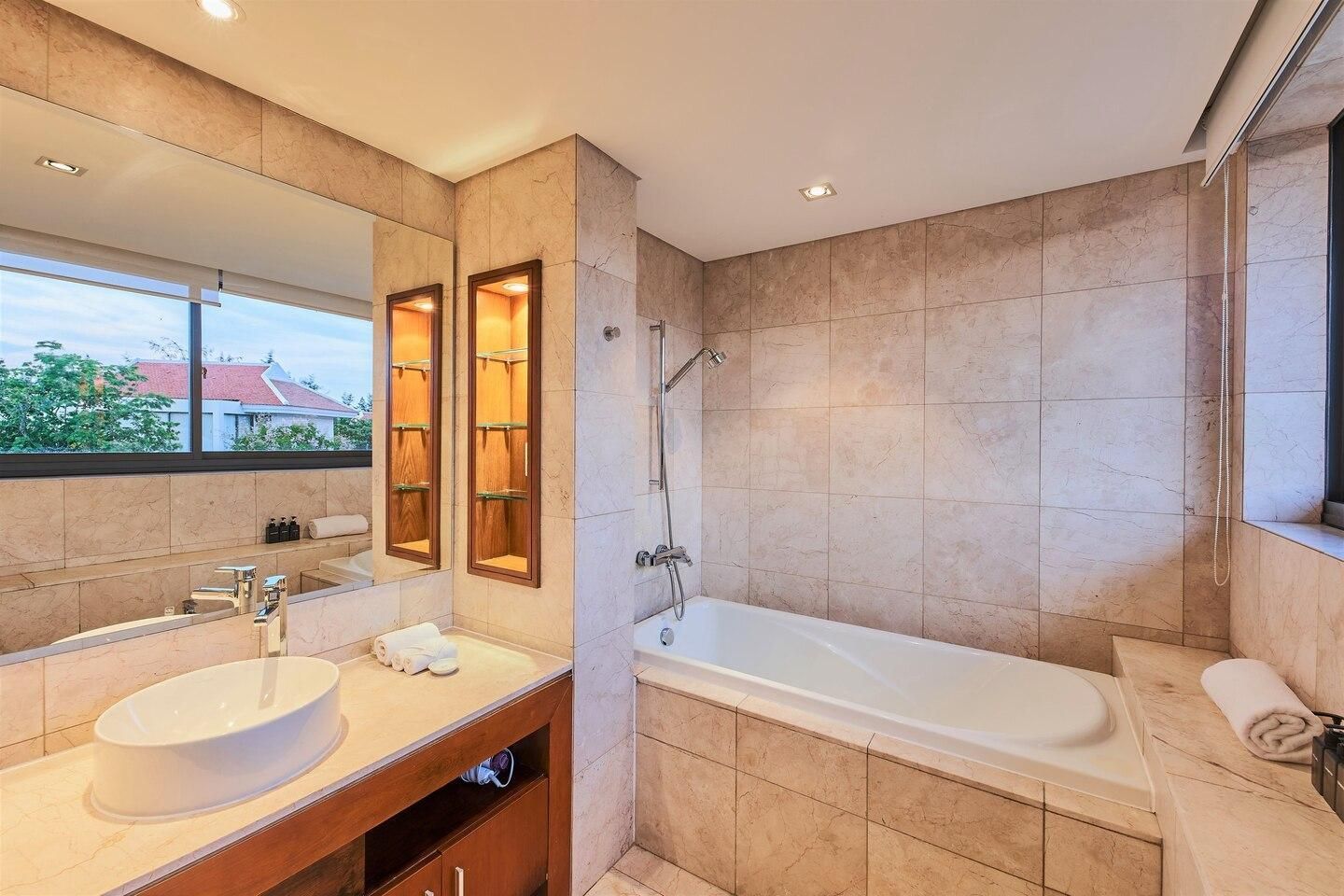 5-Bedroom Pool Villa