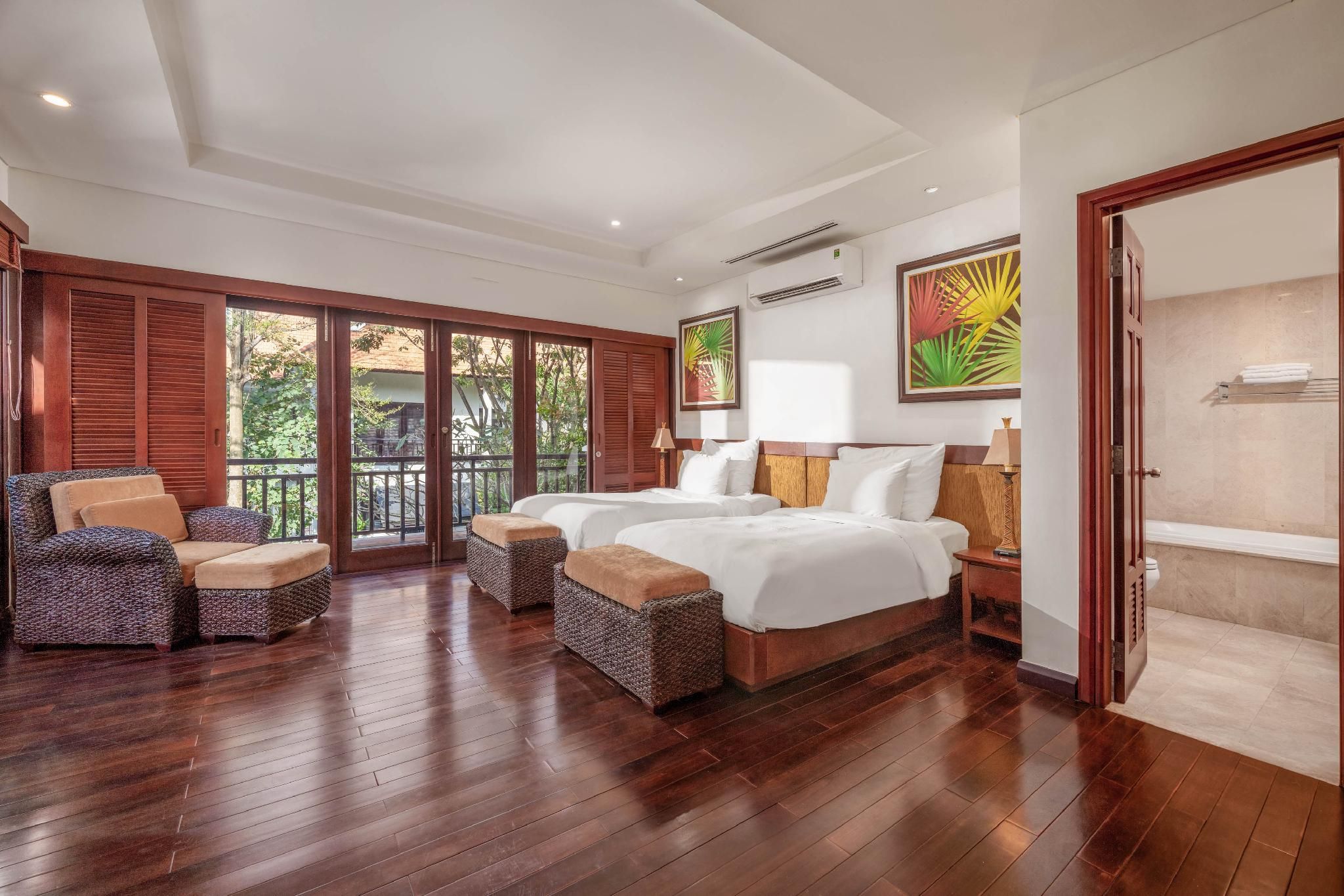 3-Bedroom Villa with Kitchen and Private Pool