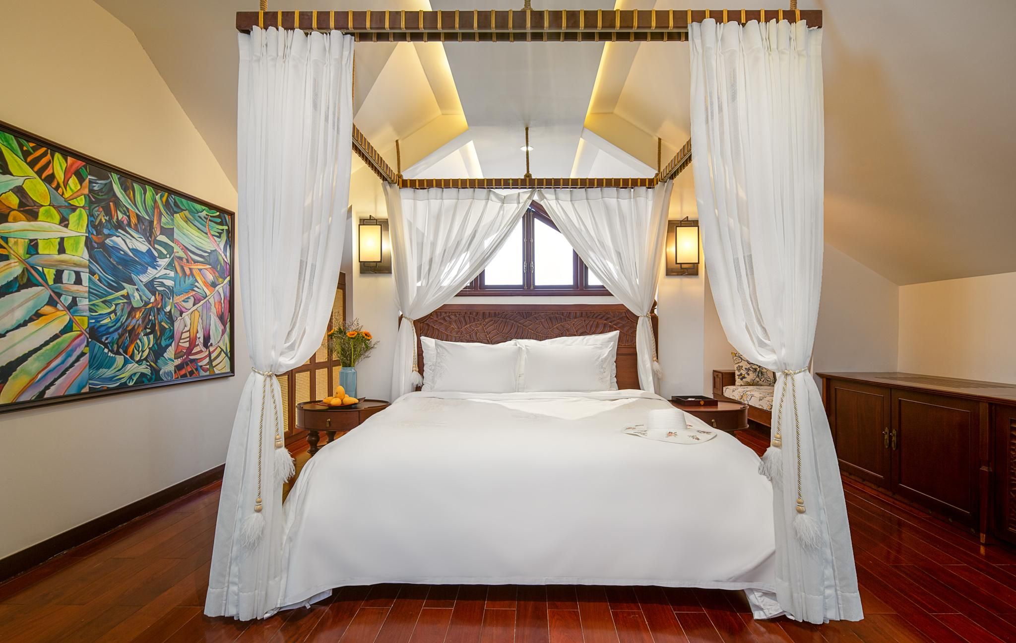 Grand Pool Villa