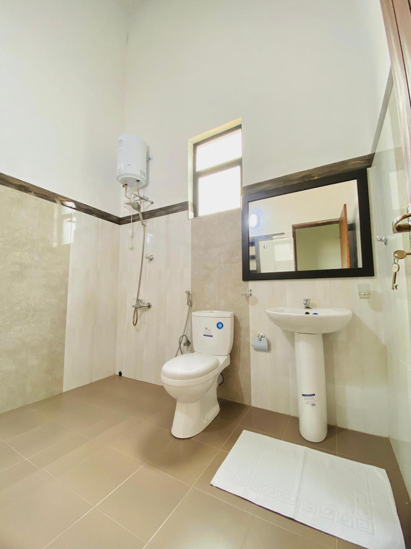 Queen Room with Balcony