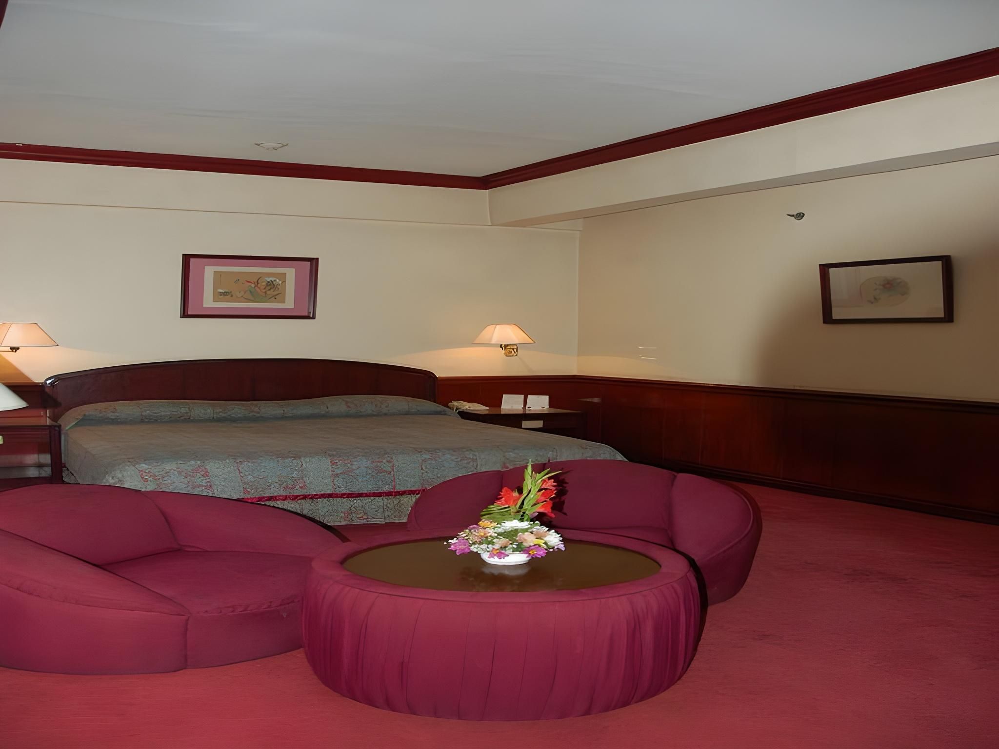 Suite Double or Twin (Main Building)