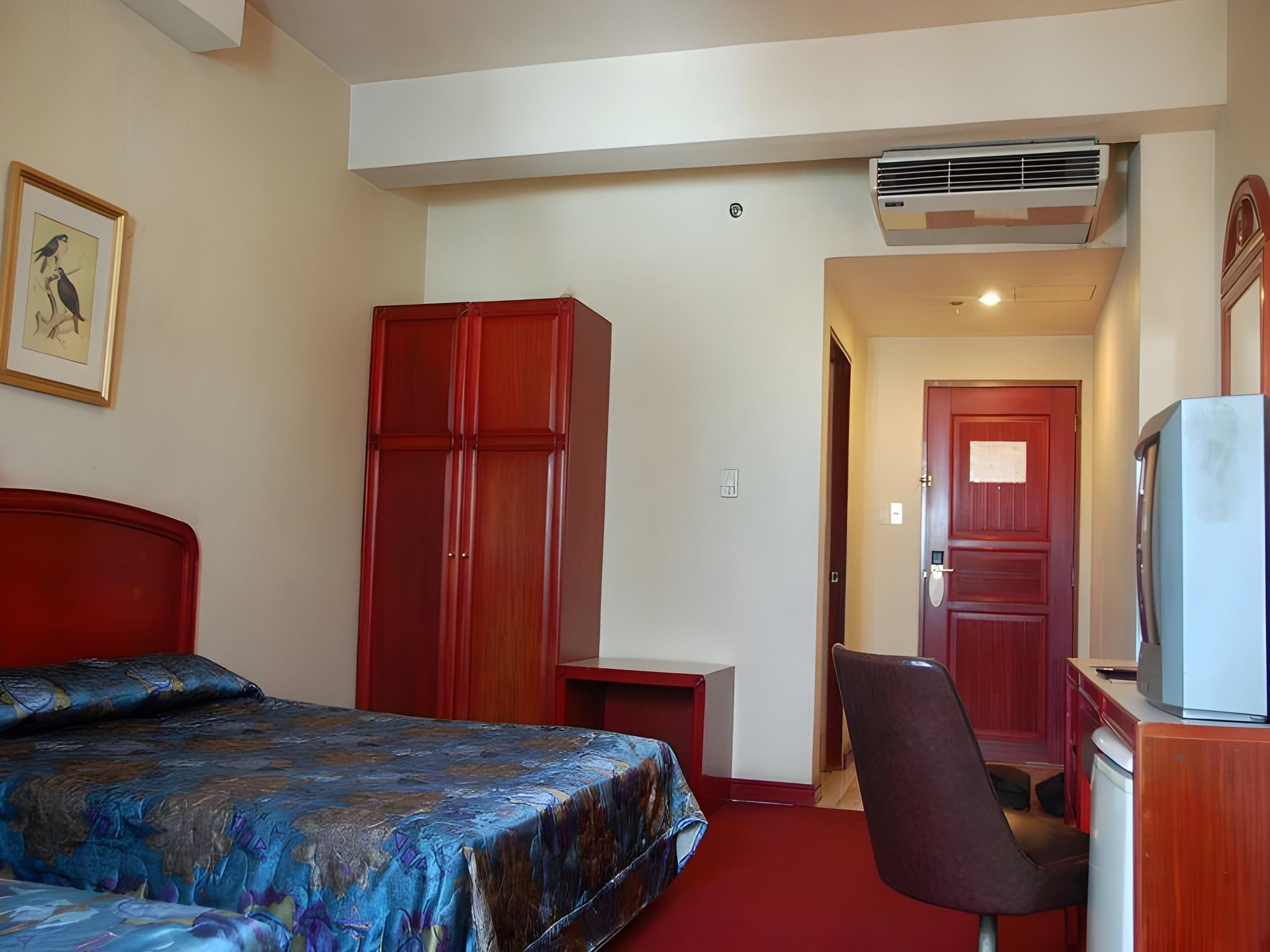 Great Eastern Hotel Quezon City Superior Double or Twin (Main Building) 3