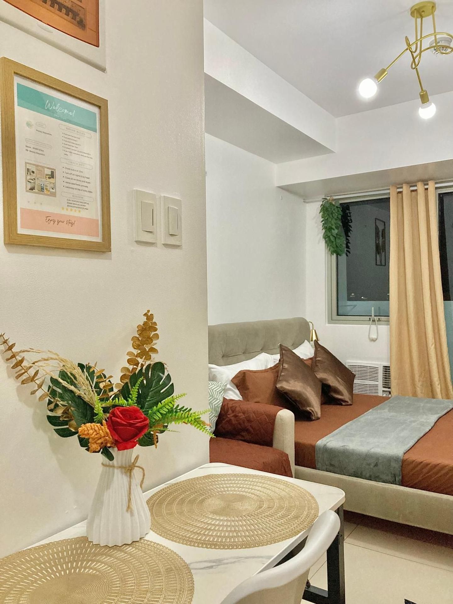 Studio with Balcony