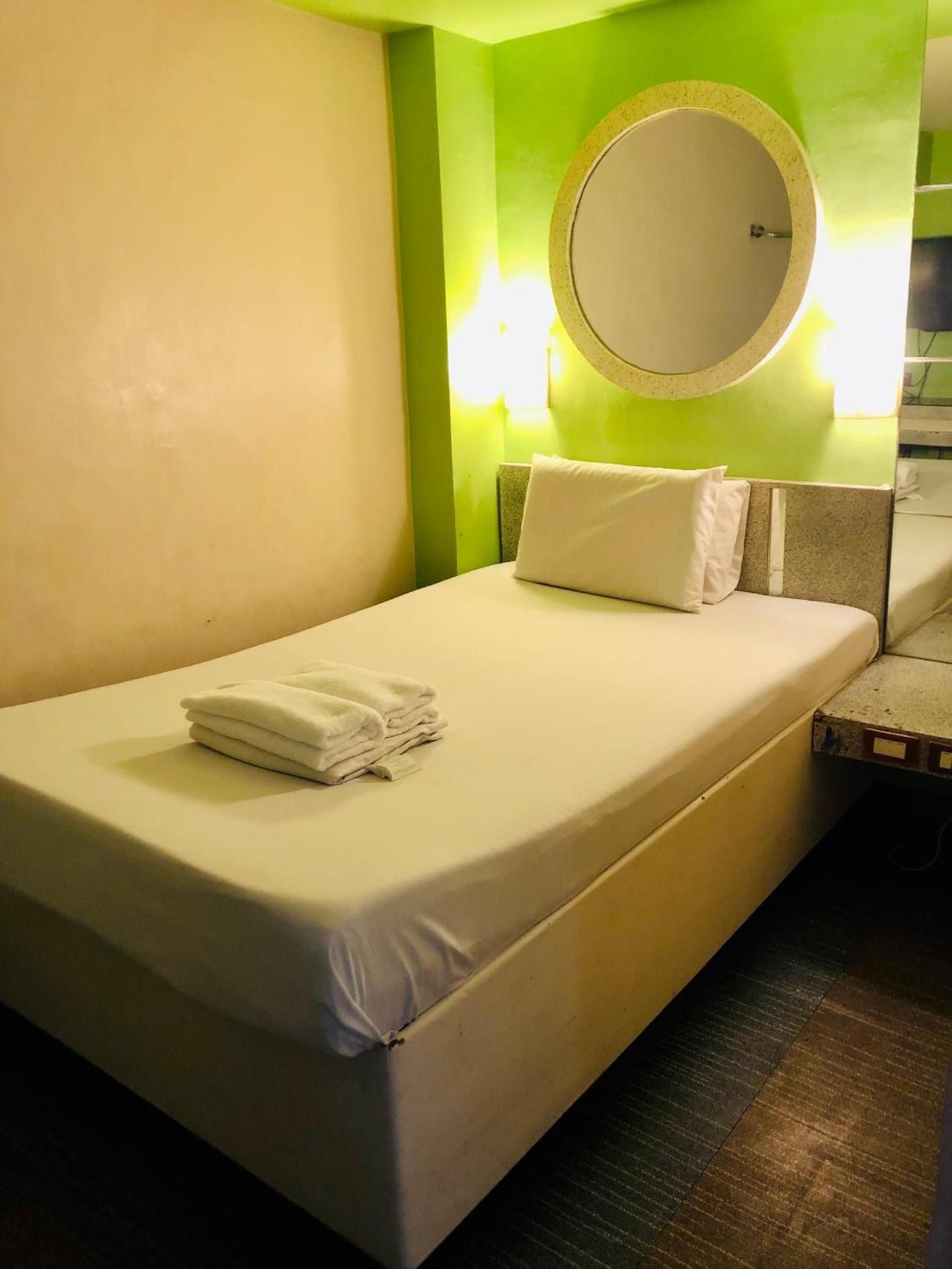 Economy Double Room