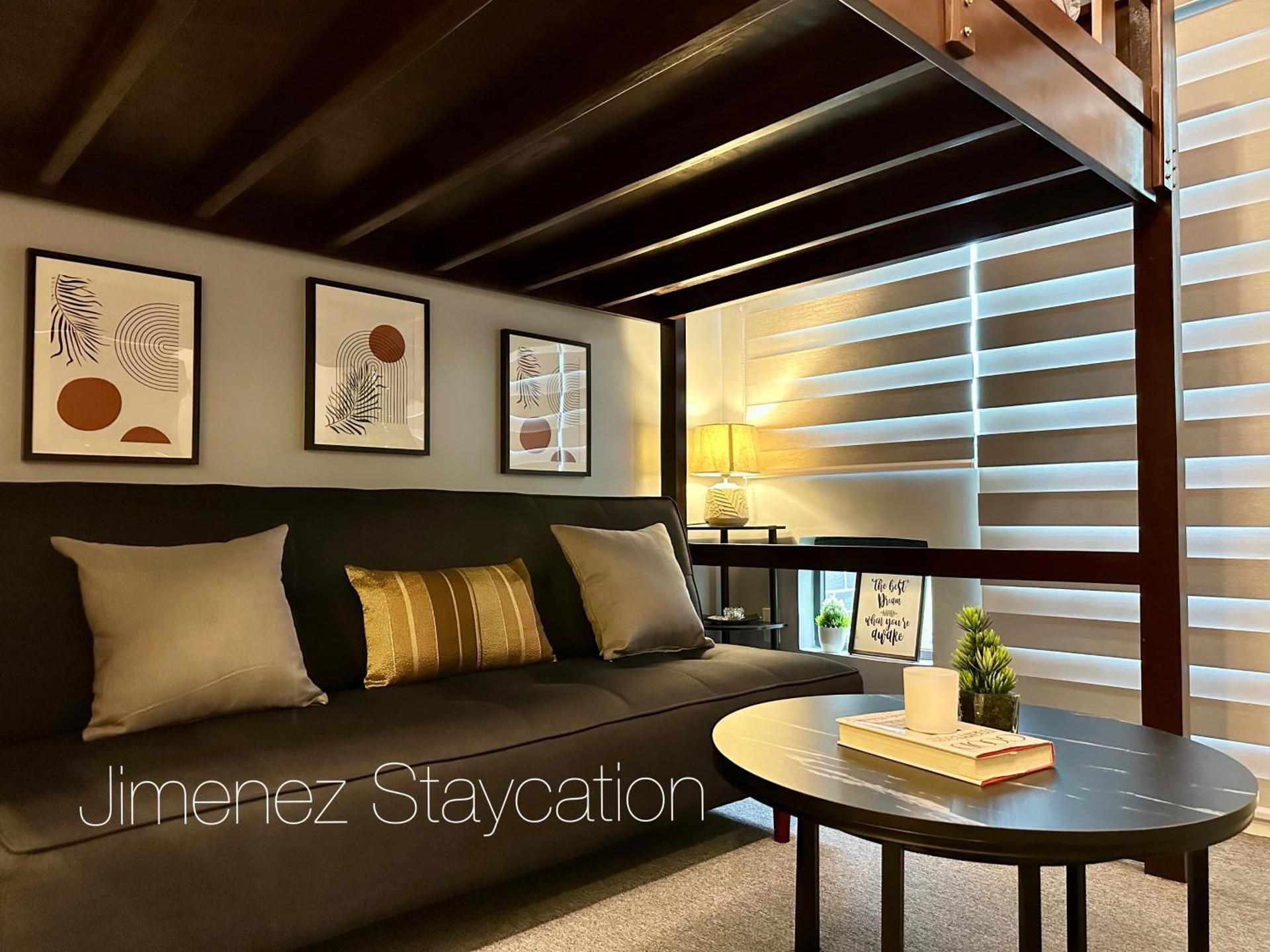 Studio with Balcony