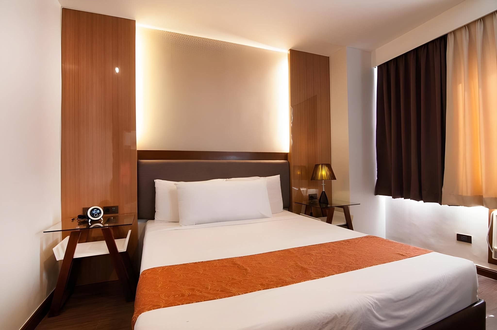 Deluxe 1 Bedroom Suite
