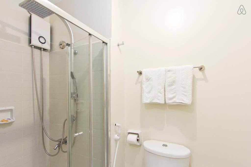 Deluxe Studio Apartment