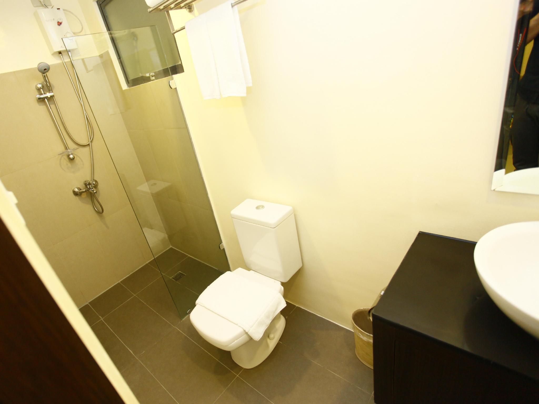 1 Bedroom Suite