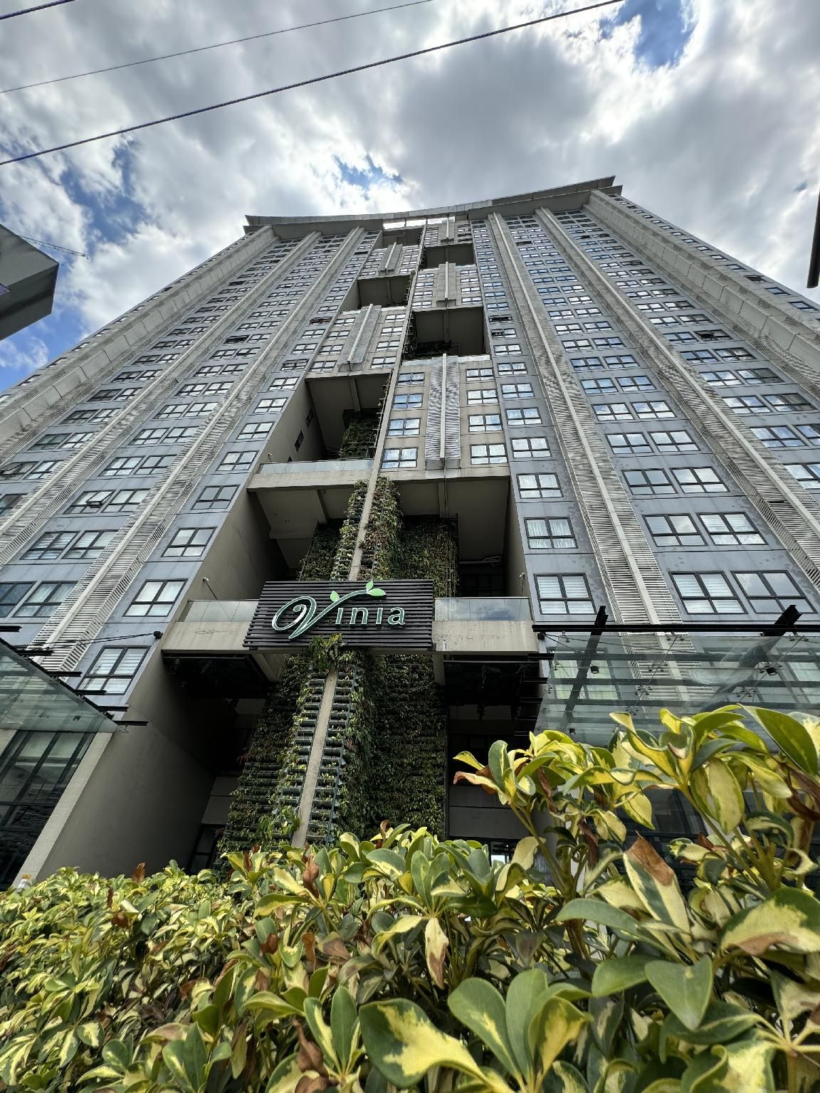 VINIA INFINITY STUDIO 4 near MALLS and MRT STATION