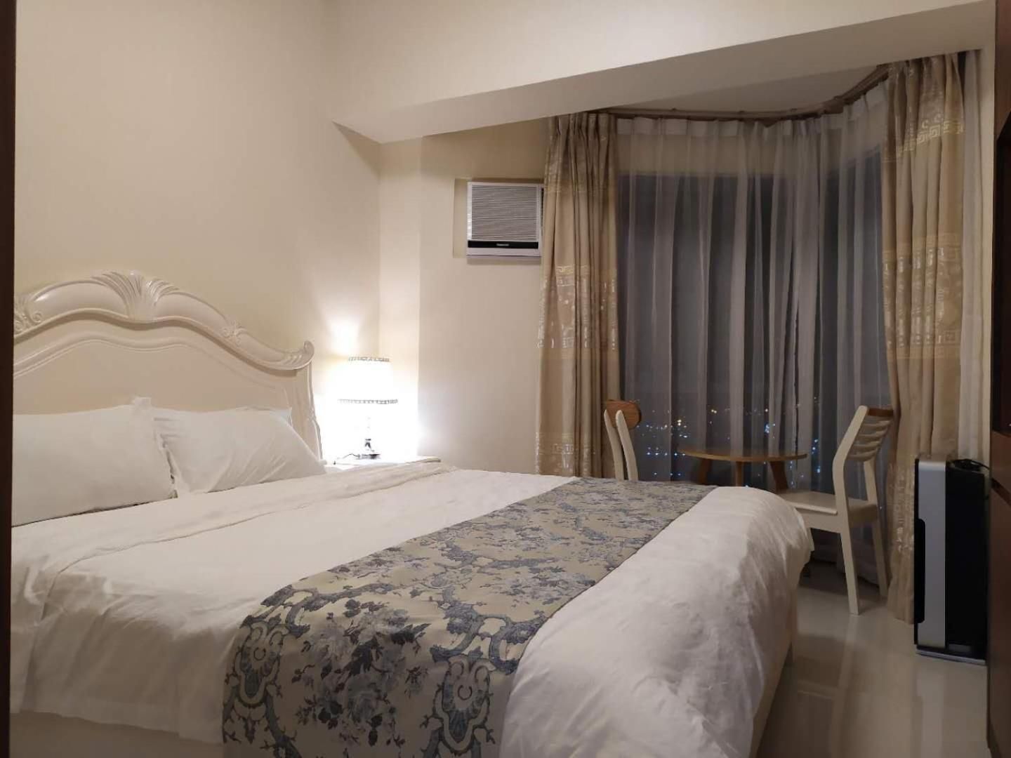 Deluxe Suite with Sea View