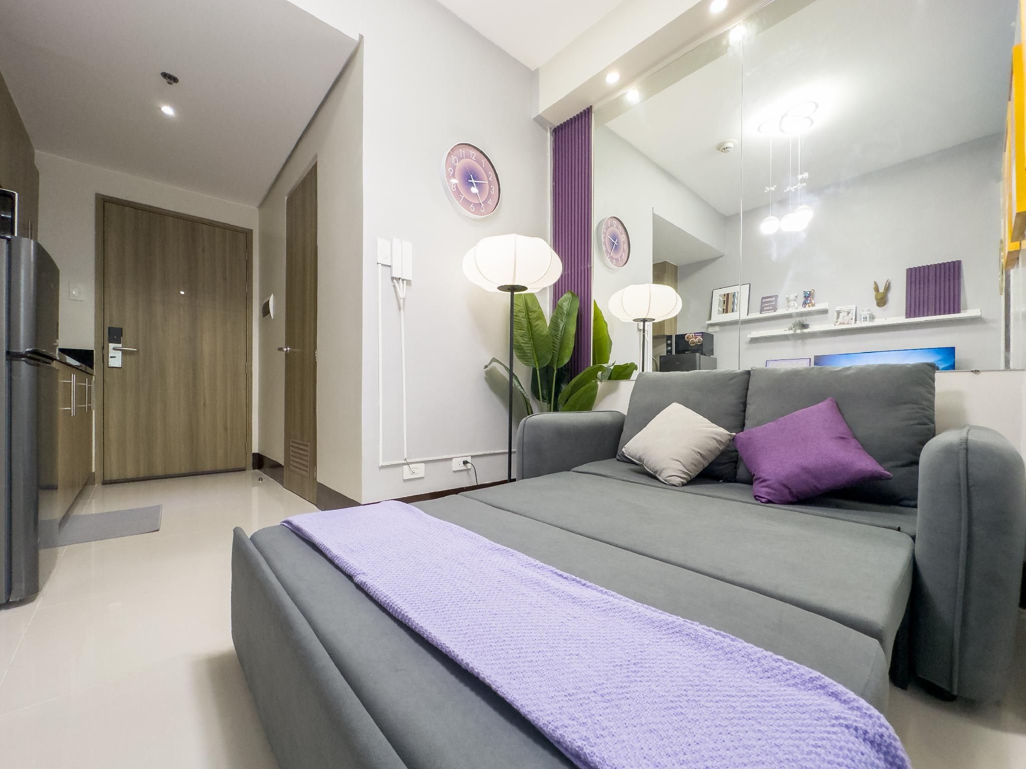 Modern Style - Family One Bedroom with Balcony Facing Pool