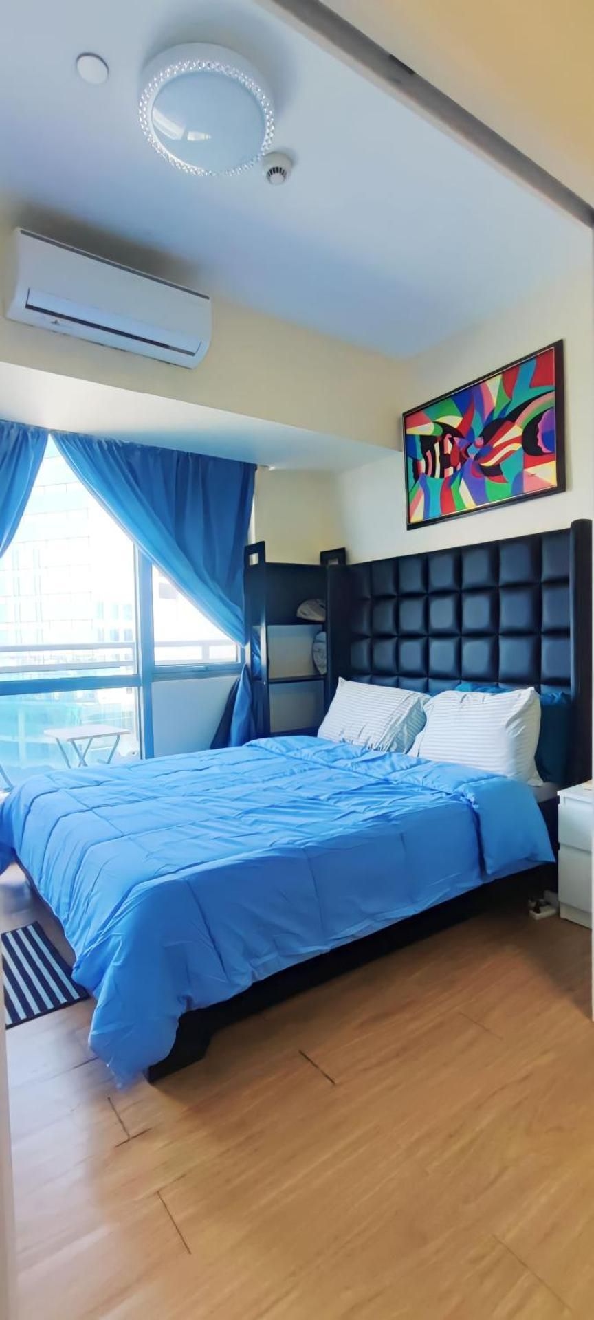 Suite with City View