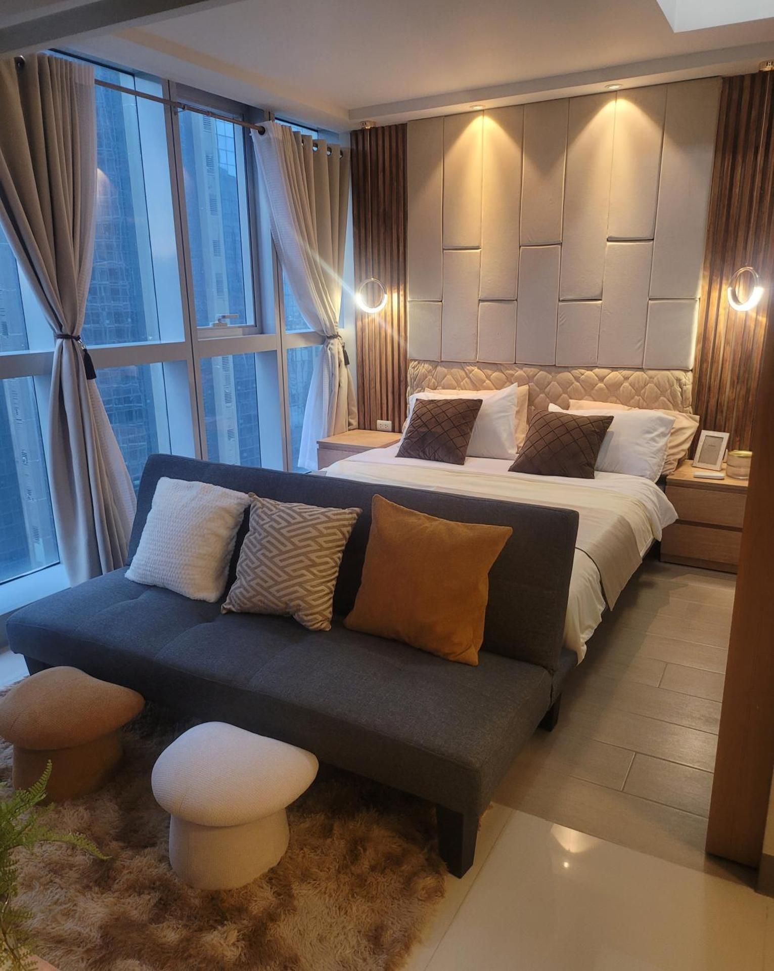 Suite with City View