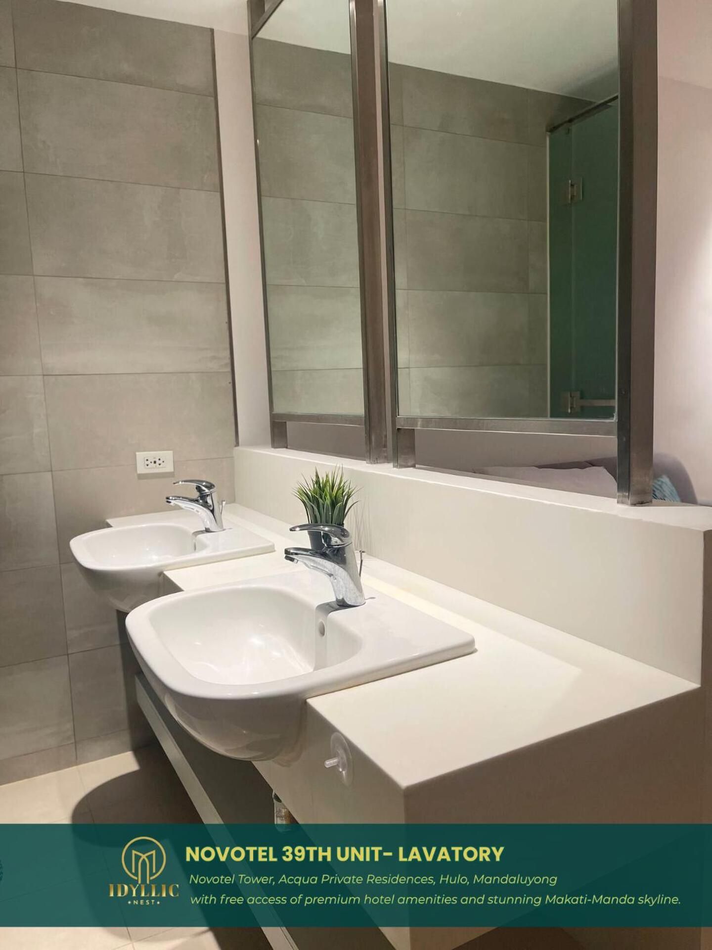 Superior Double or Twin Room with City View