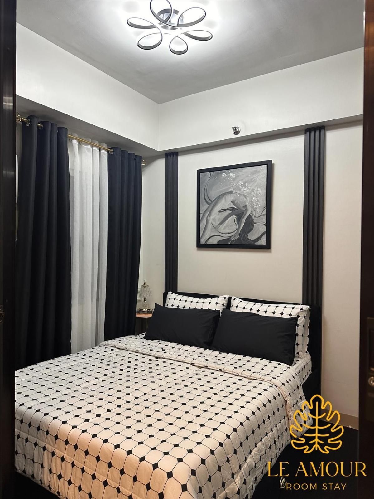 Queen Suite