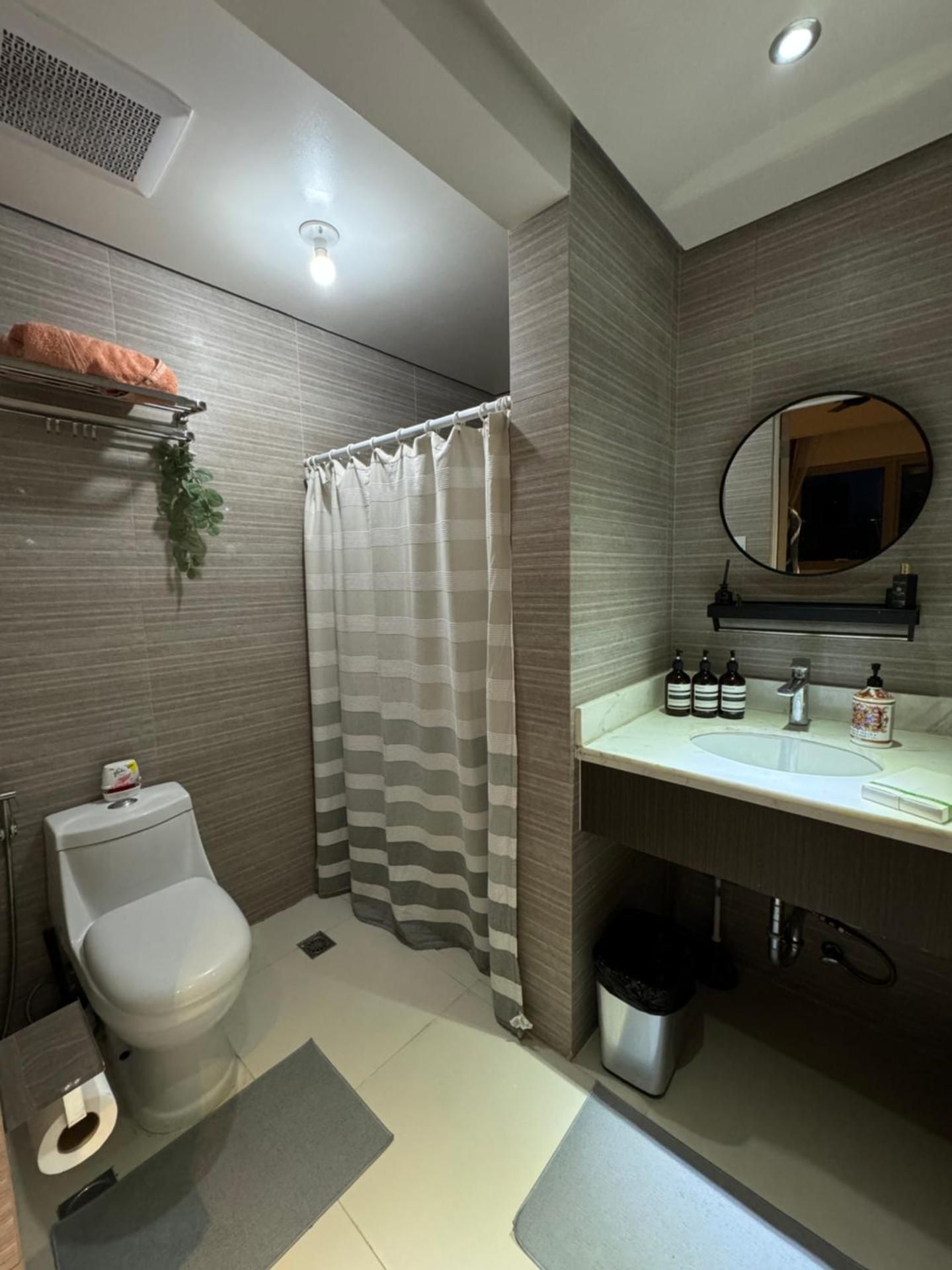Suite with City View