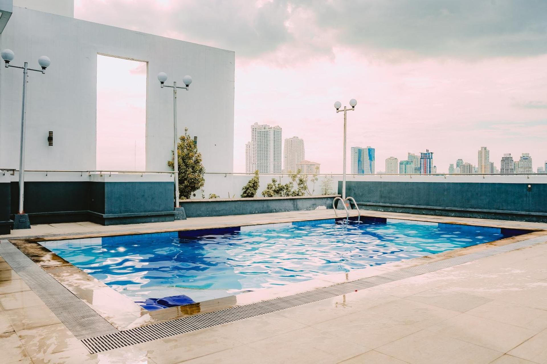 I Suites Hotel Malate
