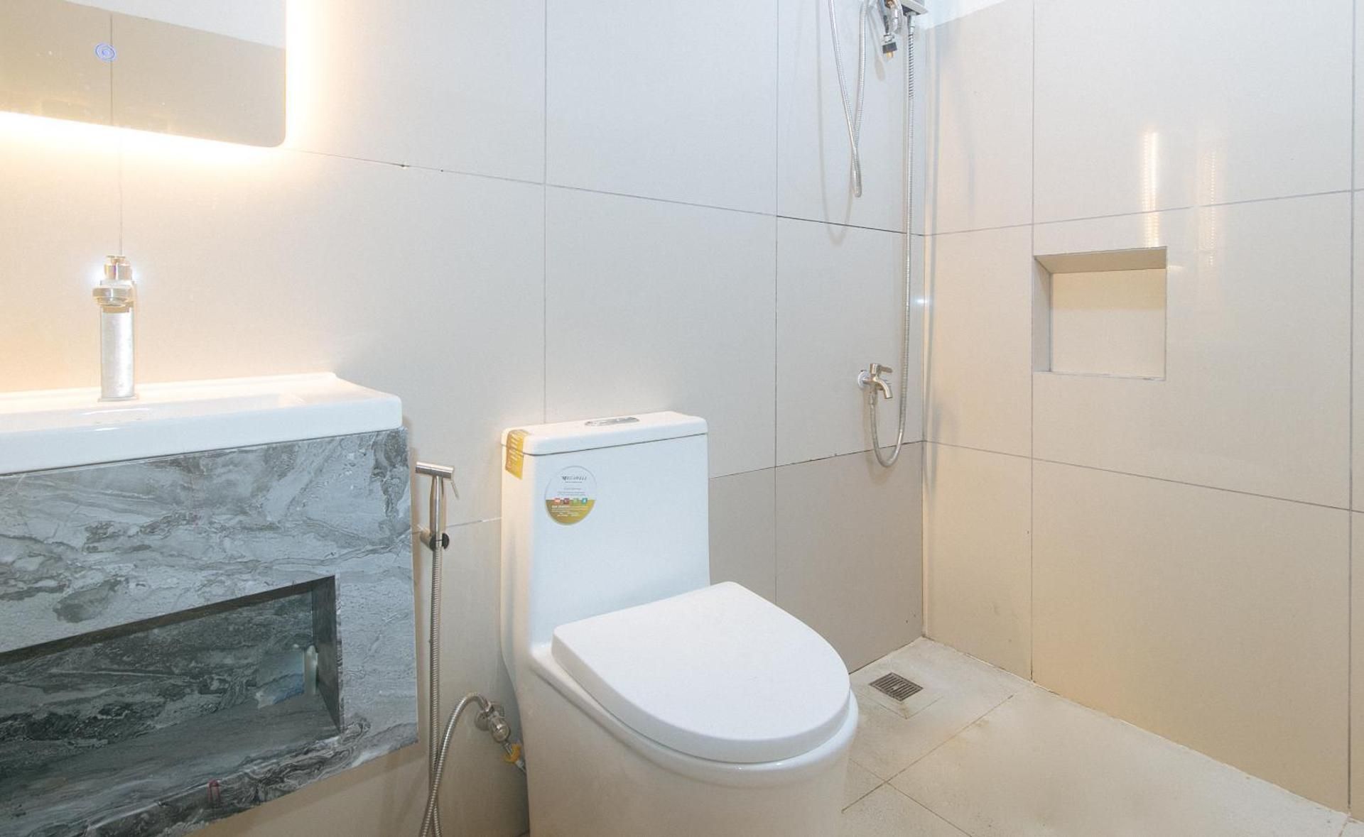 Standard Double Room with Shared Bathroom