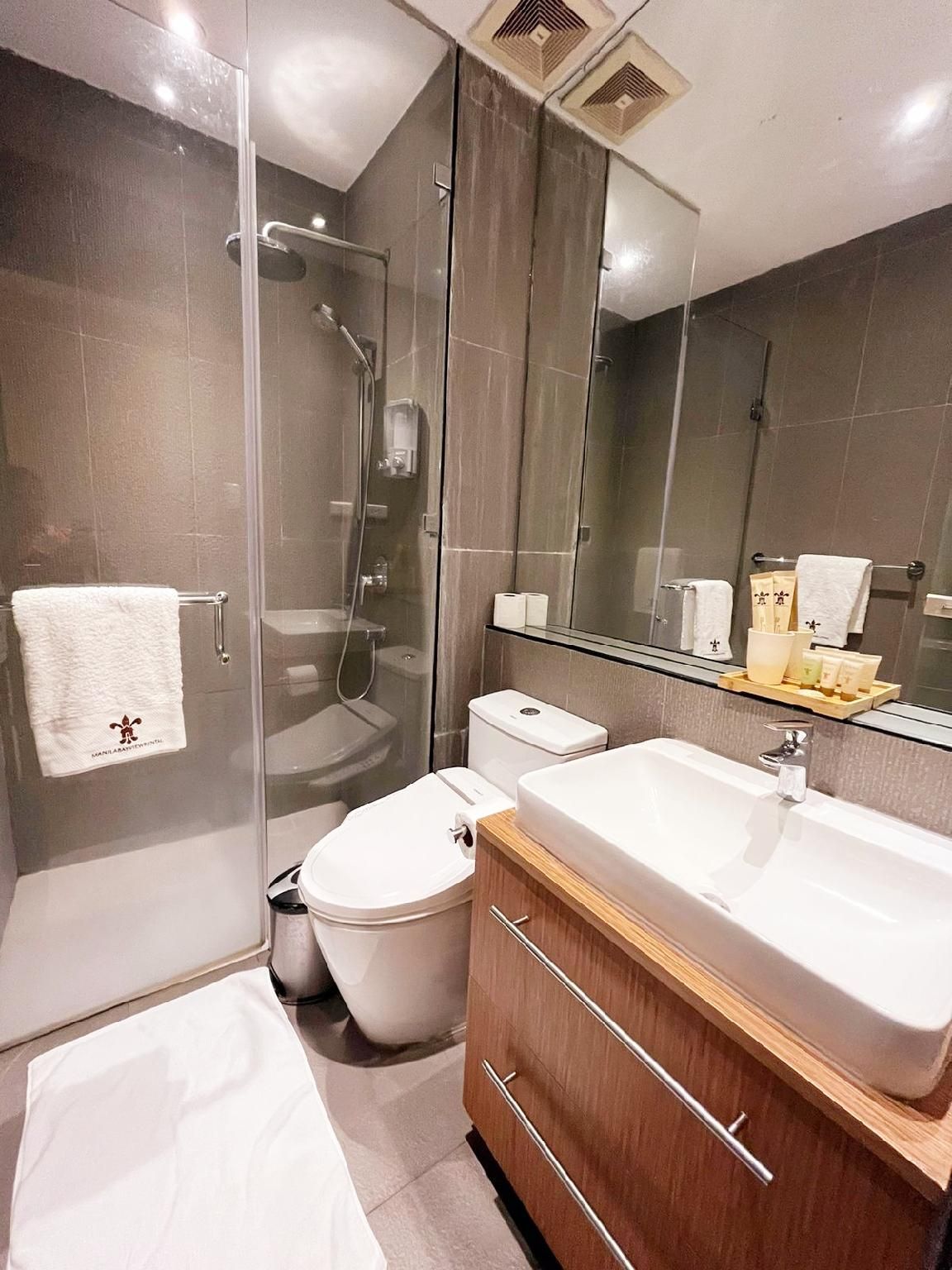 Balcony Junior Suite