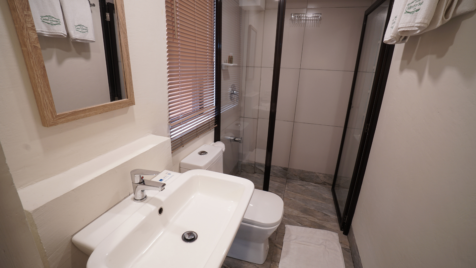 1775 Adriatico Suites Pool View Double or Twin Room 3