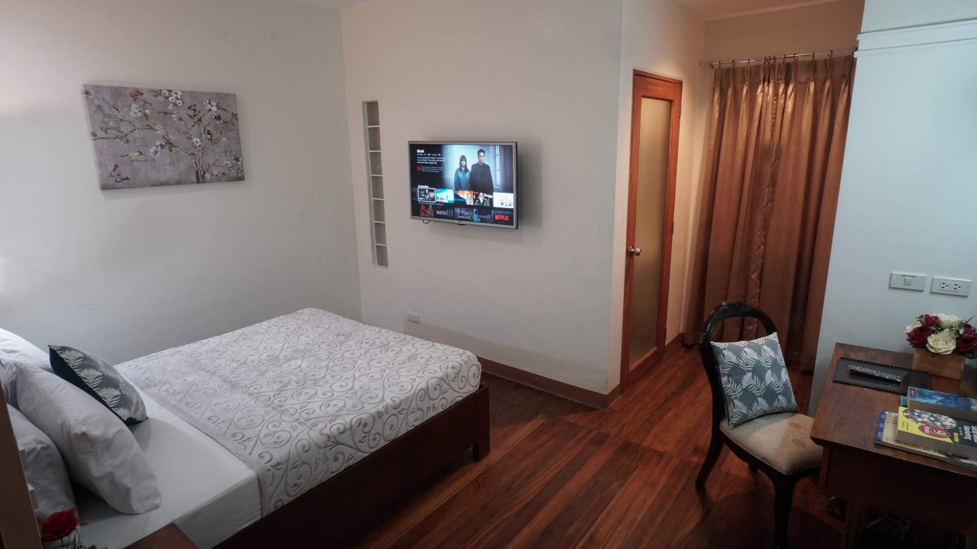 1775 Adriatico Suites Bed and Breakfast 3