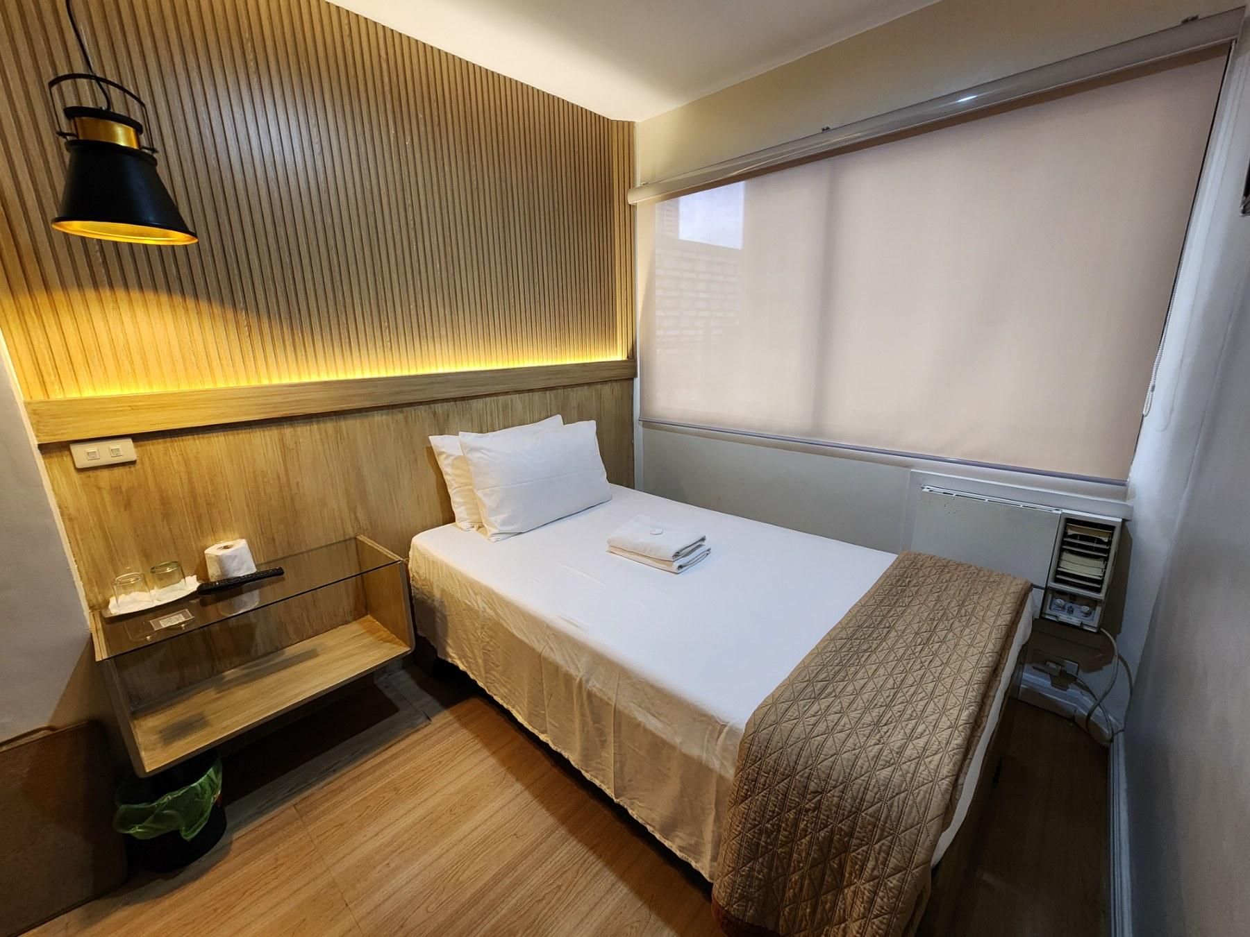 Deluxe Room with Private Bathroom