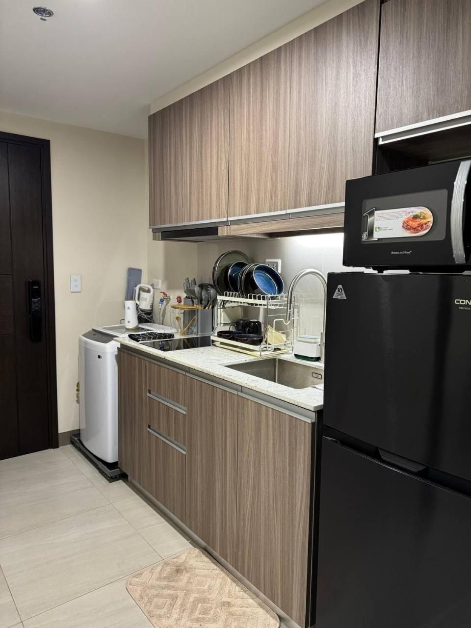 Superior One-Bedroom Apartment with Balcony
