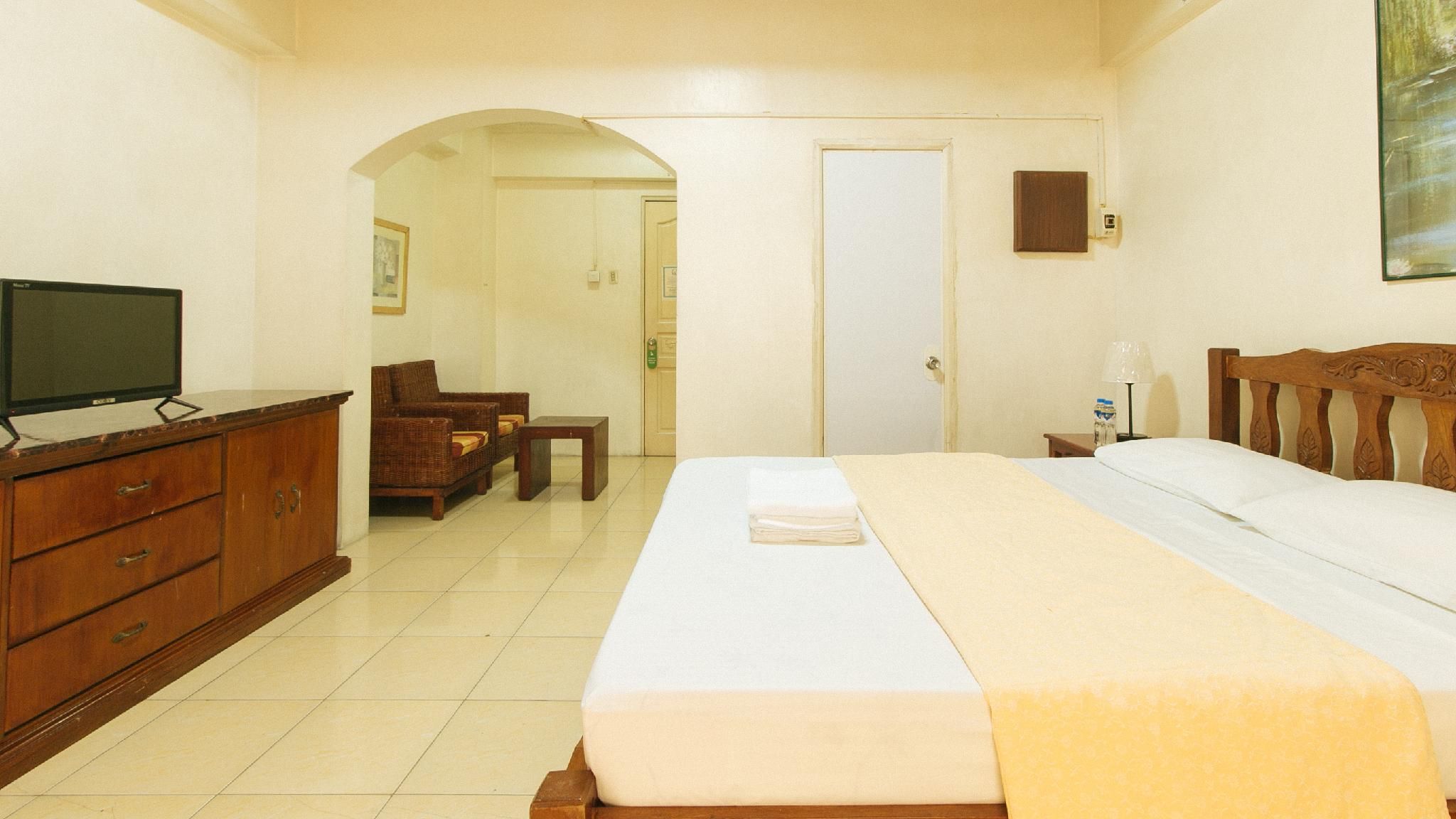 Deluxe Double Room with Balcony