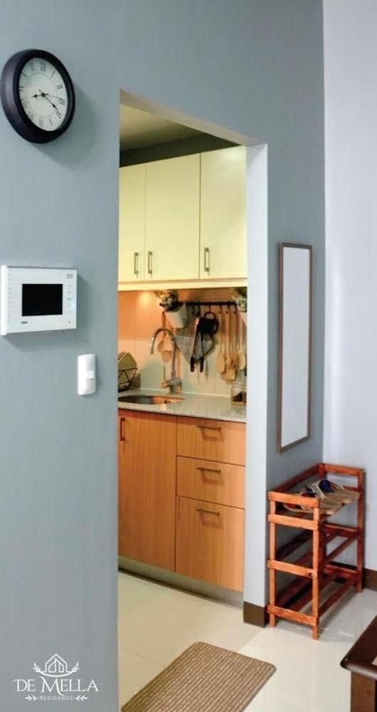 One-Bedroom Apartment with Balcony