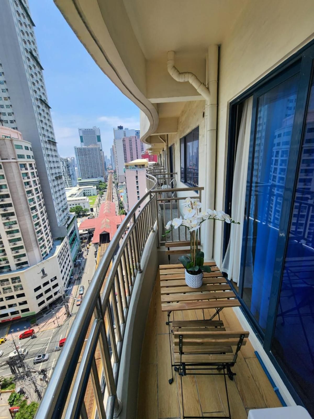 Apartment with View and Balcony