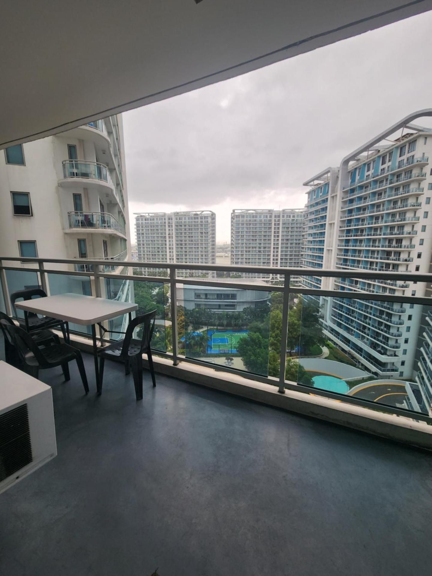Azure Staycation by AMRS Near Airport  Two Bedroom Apartment, Ocean View 2