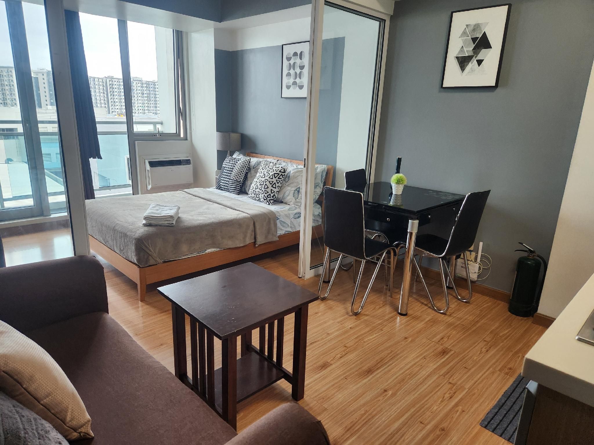 One Bedroom Apartment