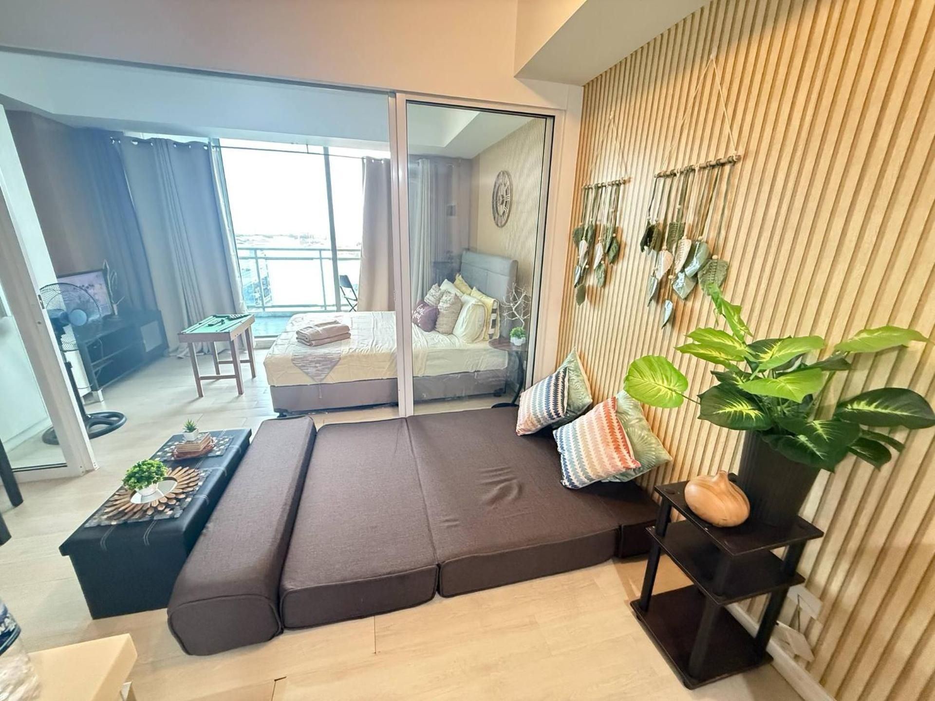 Studio with Balcony