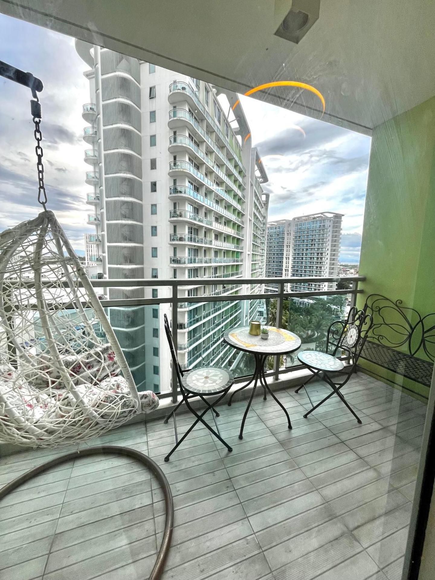 Studio with Pool View