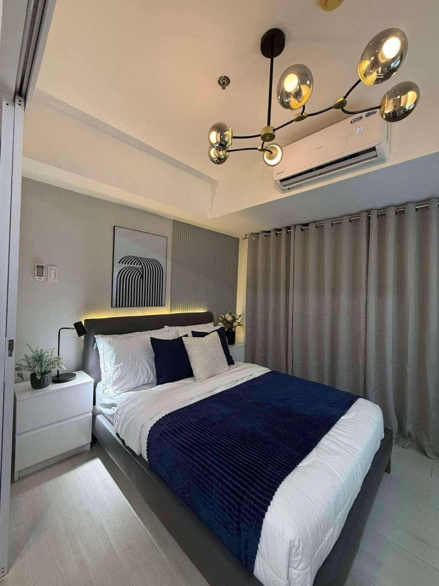 Penthouse Apartment