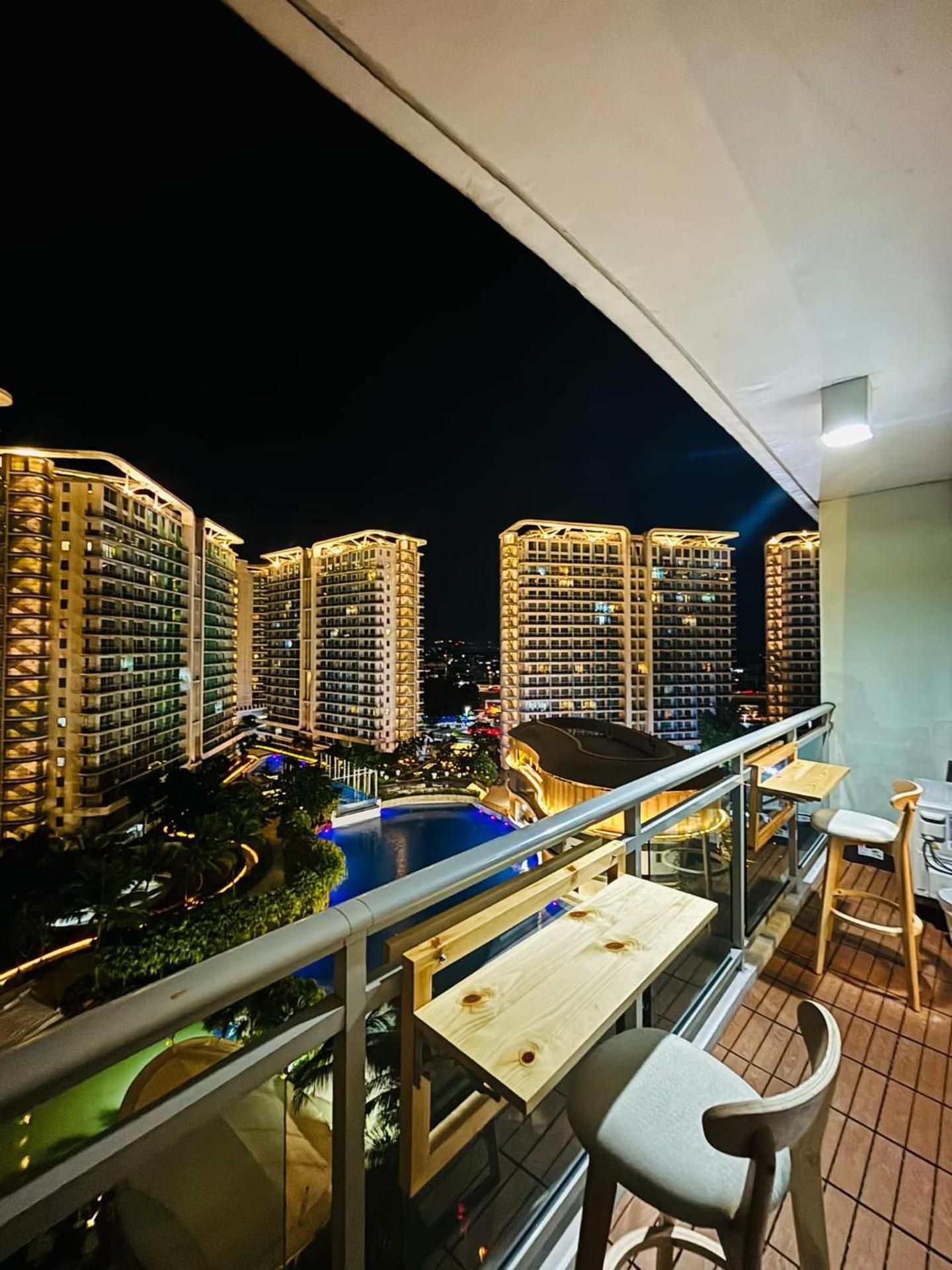 Studio with Pool View