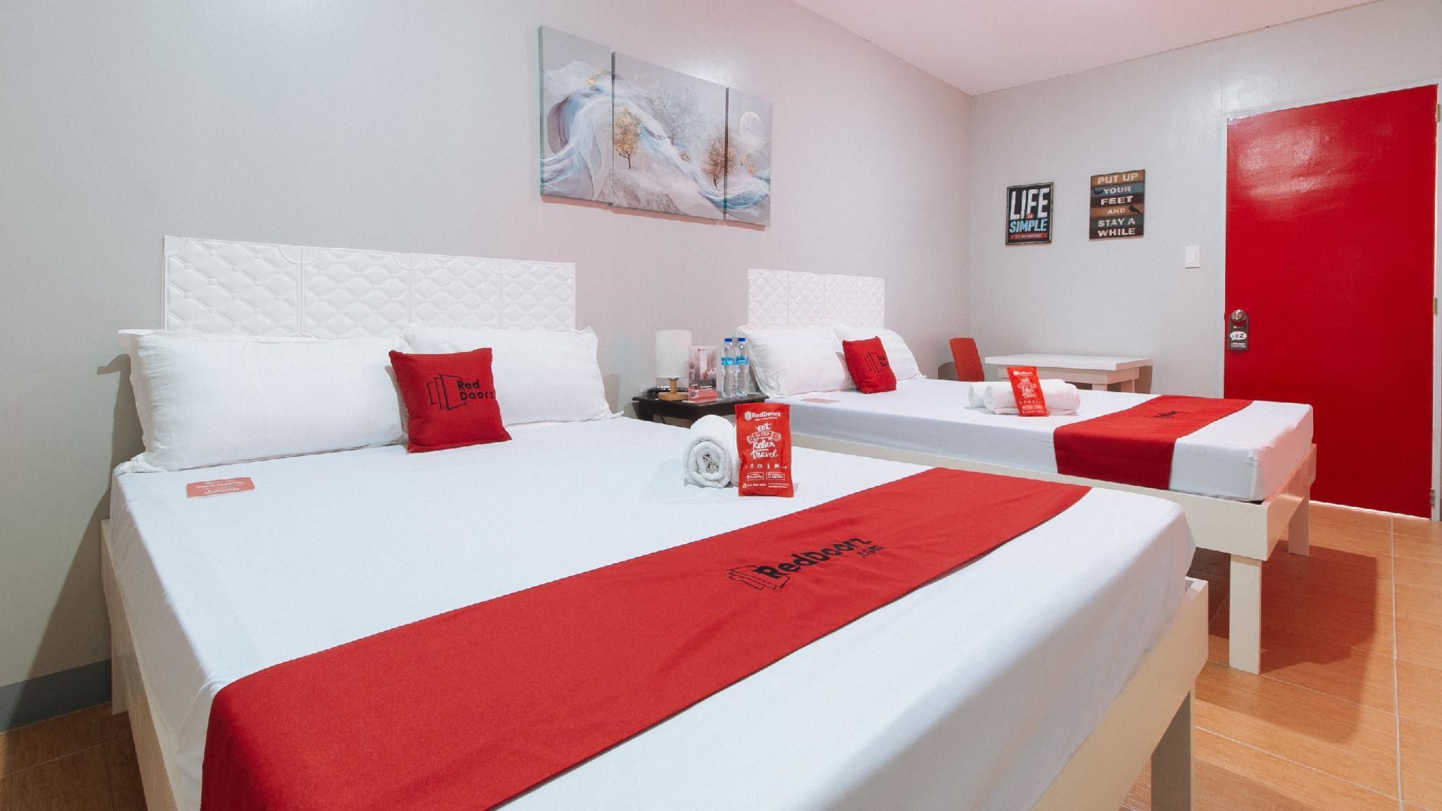 Deluxe Family Room