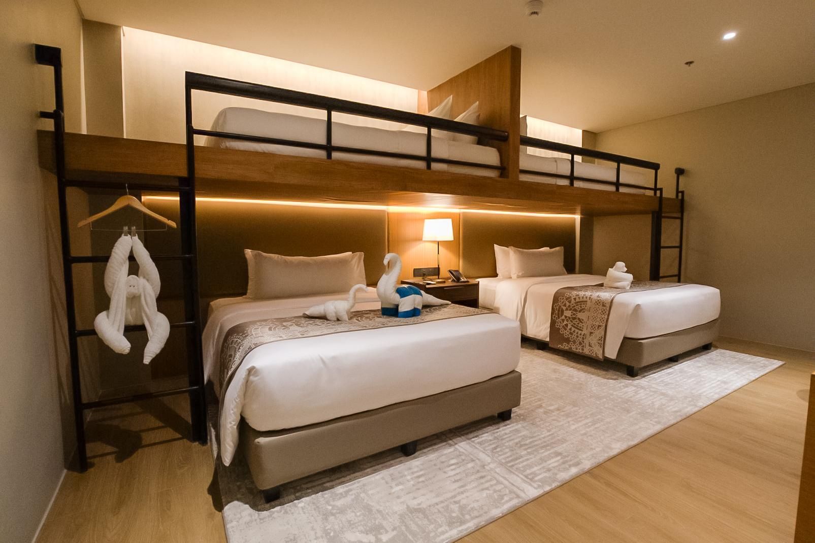 Brittany Hotel Villar City Bridge Room