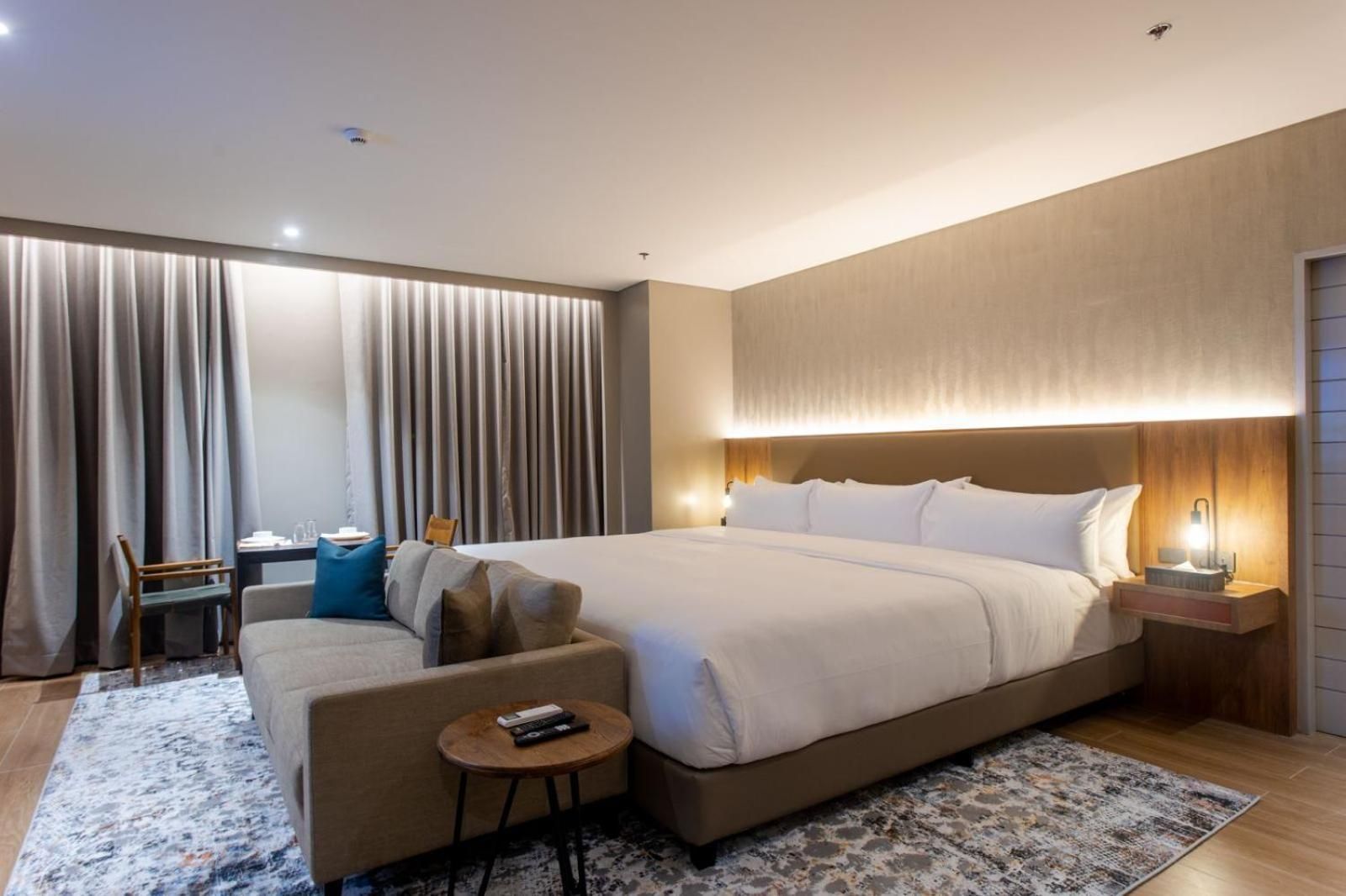 Premier Suite