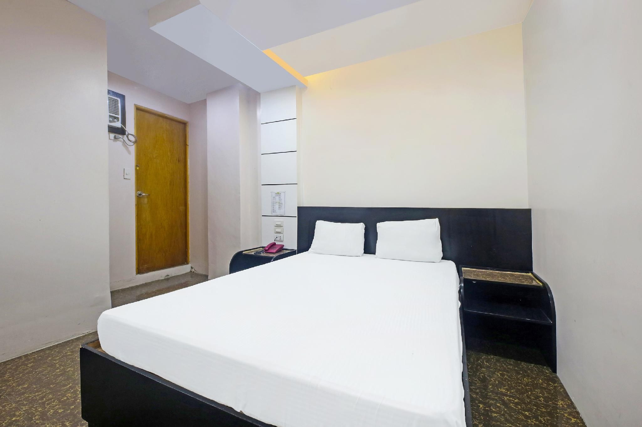 OYO 901 Ranchotel Tunasan Deluxe Double Room