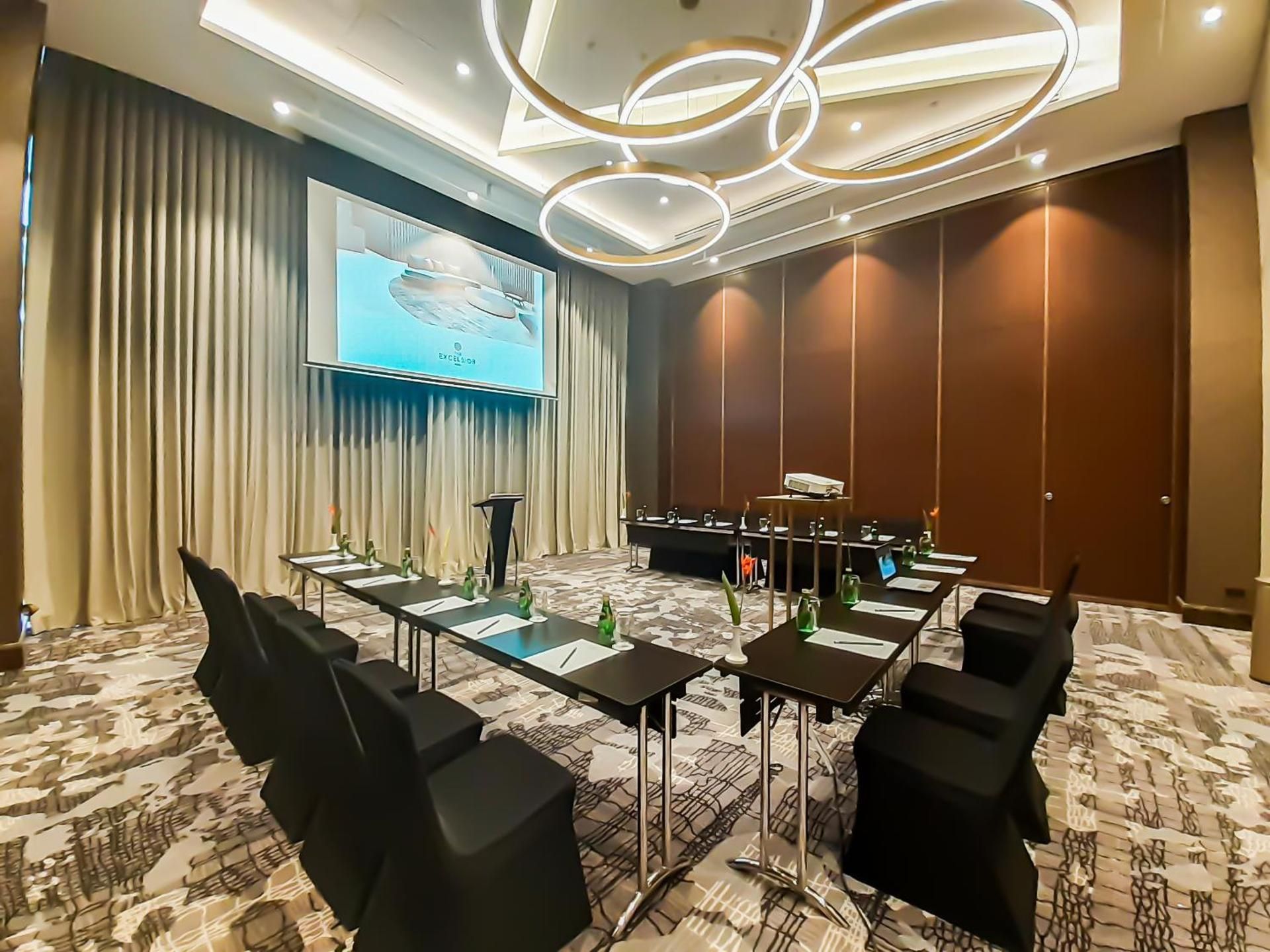 meeting room / ballrooms